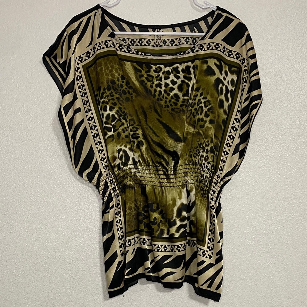 Chic Animal Print Blouse with Zebra Accents - Picture 2 of 16
